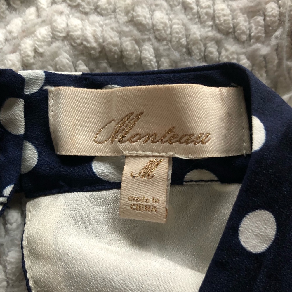 Blue and white polka dotted sleeveless dress - size M - 32 inch length - Picture 3 of 3
